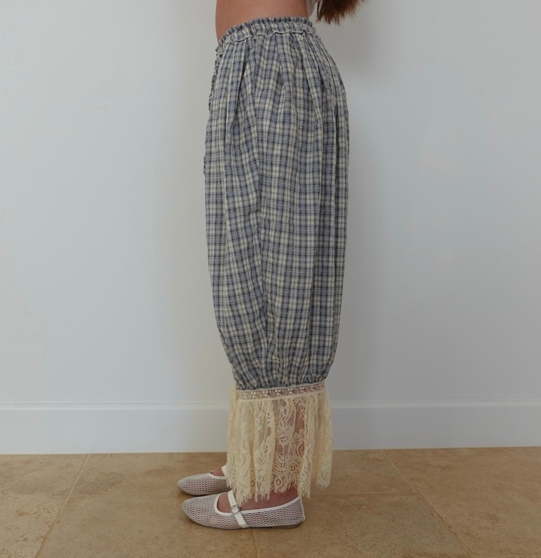classic boho-girl pants